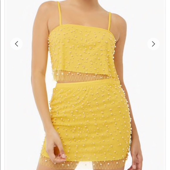 New w/ tags Forever21 pearl embellished yellow set - Picture 1 of 5